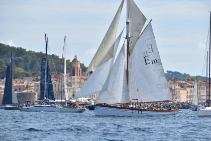 Régate des Voiles de Saint-Tropez – Sortie en voilier avec pique-nique - Expérience Côte d'Azur