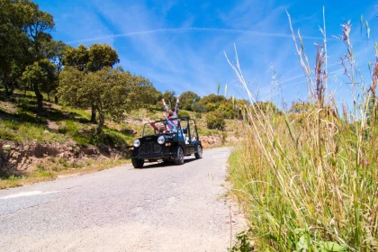 Safari en Nosmoke au coeur de l'Estérel - Expérience Côte d'Azur