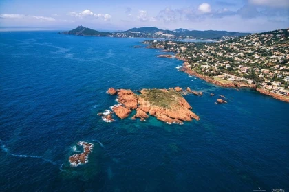 Saint-Raphaël : Journée snorkeling Esterel & Iles de Lérins - Expérience Côte d'Azur