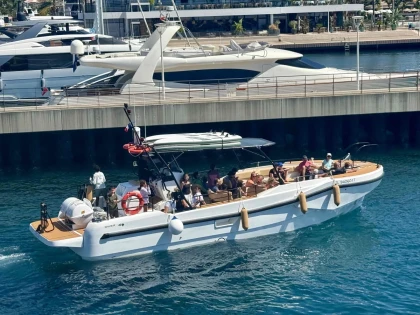 Simone - Calanques Esterel - Expérience Côte d'Azur