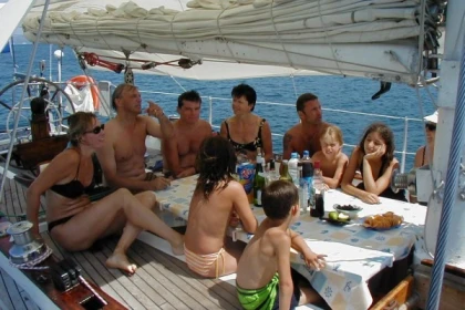 Sortie Voilier journée fondu/raclette - Expérience Côte d'Azur