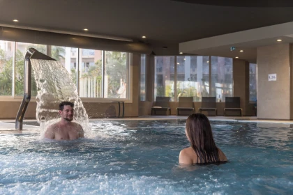 Thalasso couple Côte d’Azur – Massage et soin en amoureux Mercure Port-Fréjus - Expérience Côte d'Azur