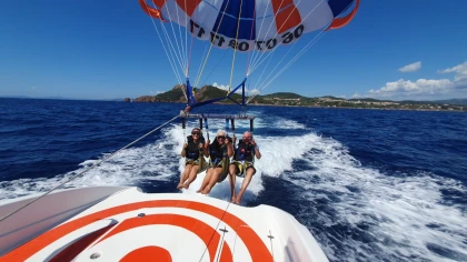 Vol parachute ascensionnel baie d'Agay - Saint Raphaël - Expérience Côte d'Azur