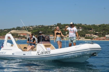 WGP ISSAMBRES -  Sortie en bateau avec skipper - Expérience Côte d'Azur