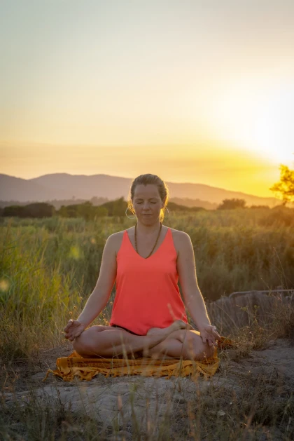 YOGA CONNECTE au parc de la villa Aurélienne. - Expérience Côte d'Azur