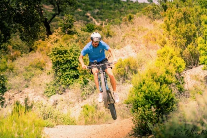 Circuit Estérel/Méditerranée - Kayak & VTT électrique - Expérience Côte d'Azur