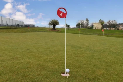 Democratic Golf - Stages Initiation 3 ou 5 Jours - Expérience Côte d'Azur
