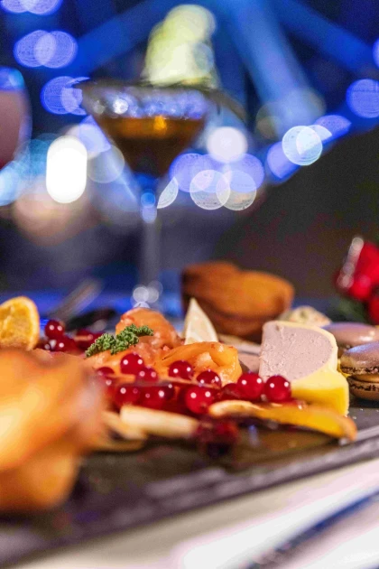 Dîner du Nouvel An 2026 au Casino Barrière de Saint-Raphaël : soirée festive et dansante - Expérience Côte d'Azur