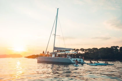 EXCURSION privée en Catamaran - SUNSET (4h) - NOMAD3 - Expérience Côte d'Azur