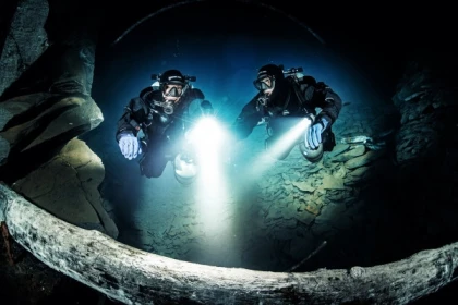 Exploration plongée de nuit - Expérience Côte d'Azur
