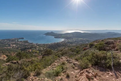 l'Estérel Terre & Mer Sortie journée avec repas - Expérience Côte d'Azur