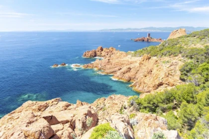 Offre JEUNESSE - KOH-LANTOR - Expérience Côte d'Azur