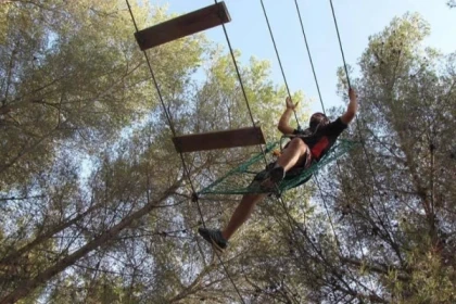 Parcours Aventure + Tyrolienne Aquatique - Expérience Côte d'Azur