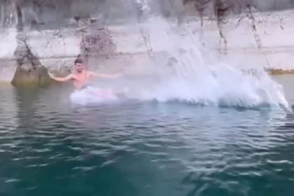 Parcours Aventure + Tyrolienne Aquatique - Expérience Côte d'Azur
