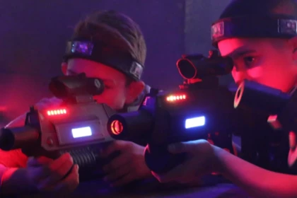 Parties de Lasergame - Luna park Fréjus - Expérience Côte d'Azur