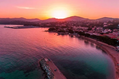 Rando littoral au coucher du soleil - Expérience Côte d'Azur
