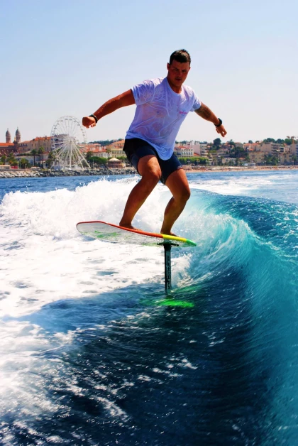 Session et initiation de Foil tracté - Saint-Raphaël - Expérience Côte d'Azur