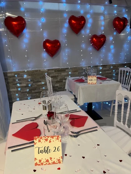 Soirée Saint Valentin à l'Auberge des pins - Tourrettes - Expérience Côte d'Azur