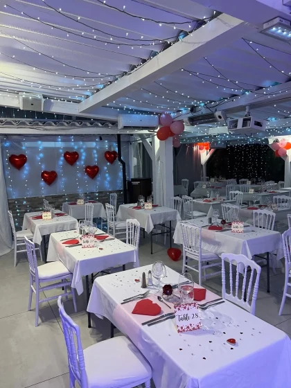 Soirée Saint Valentin à l'Auberge des pins - Tourrettes - Expérience Côte d'Azur