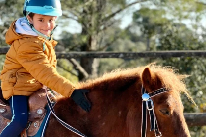 Stage équitation - Vacances scolaires - Expérience Côte d'Azur