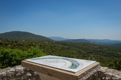 Visite commentée du village de Mons - Expérience Côte d'Azur
