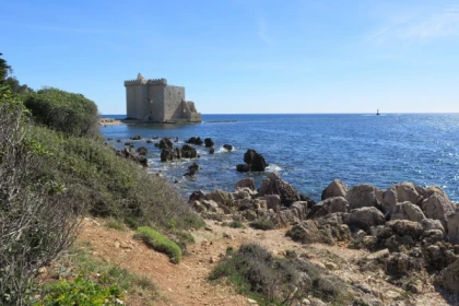 Visite guidée Île Saint Honorat - Cannes - Expérience Côte d'Azur