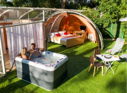 Bulle romantique sous les étoiles