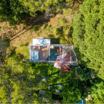 logement insolite bulle à roquebrune sur argens