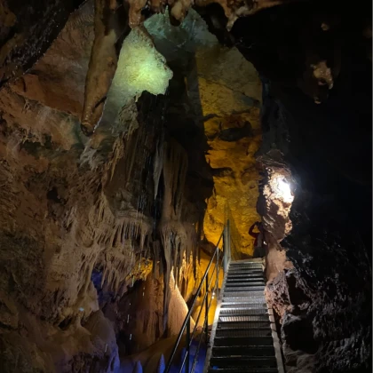 Visite de la grotte de la baume Obscure