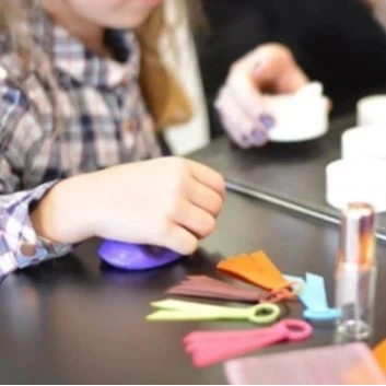 atelier création de parfum pour élèves à Grasse