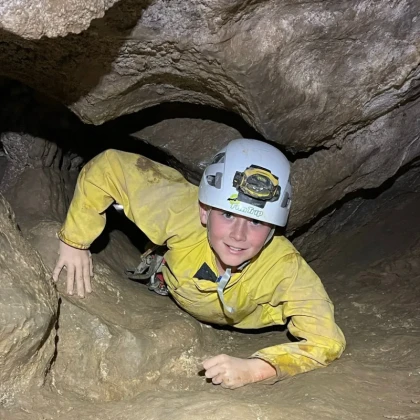 activité spéléologie nature pour groupe scolaire près de Nice