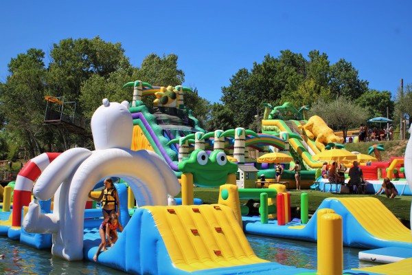 Accès à l'Aquakids ou Minikids pour les plus petits dès 2 ans - Expérience Côte d'Azur