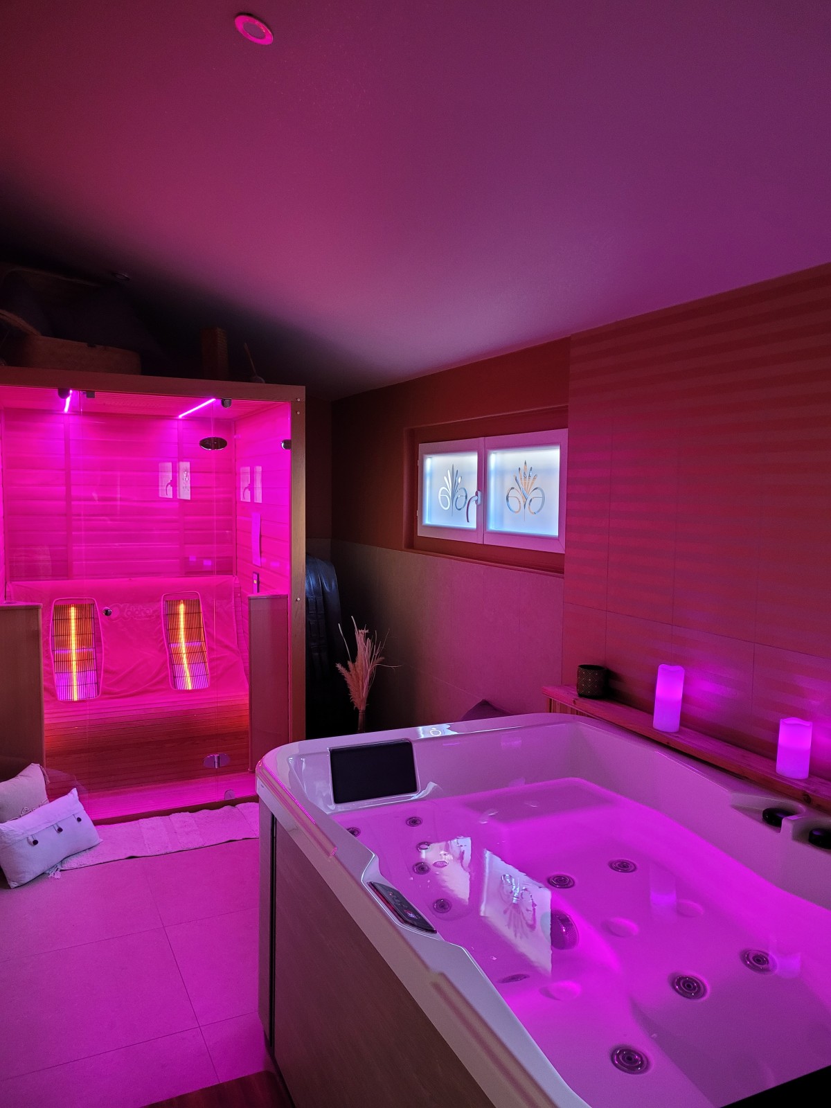 Accès SPA privatif 1h à Saint-Raphaël – Jacuzzi & sauna en centre-ville - Expérience Côte d'Azur