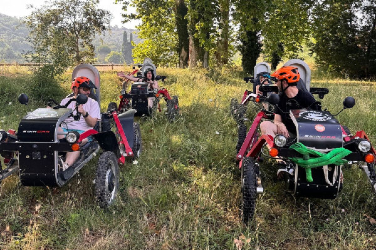 Agay – Balade en buggy électrique Swincar dans l’Estérel - Expérience Côte d'Azur
