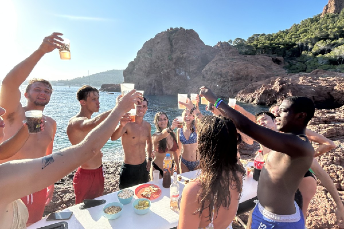 APÉRO CALANQUES INSOLITE - Expérience Côte d'Azur