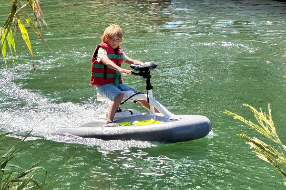 Baptême enfant en Jet Ski électrique - Expérience Côte d'Azur