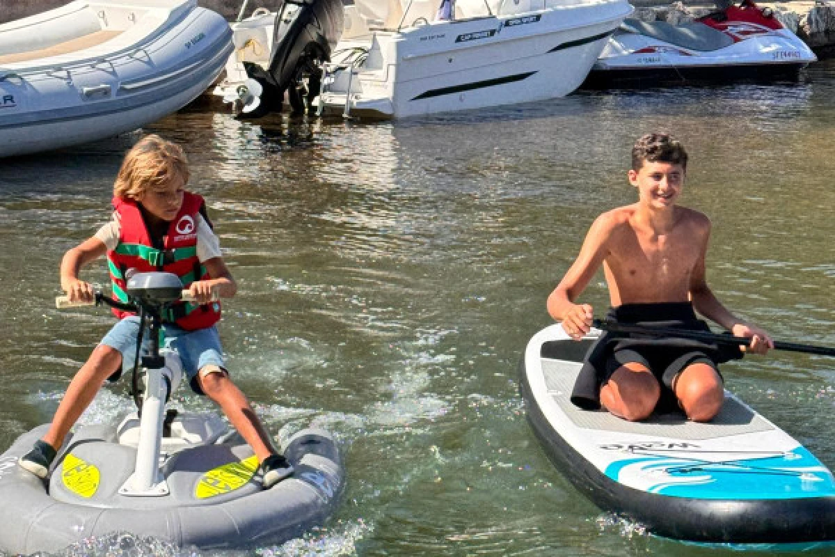 Baptême enfant en Jet Ski électrique - Expérience Côte d'Azur