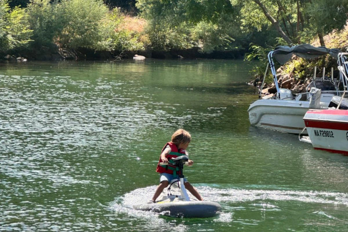 Baptême enfant en Jet Ski électrique - Expérience Côte d'Azur