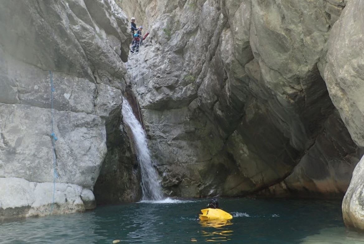 Canyoning dans la Vésubie – Demi-journée découverte près de Nice (Mercantour) - Expérience Côte d'Azur