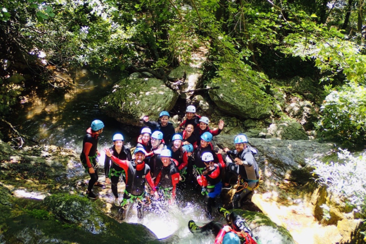 Canyoning découverte | Gorges du Loup (Niv 2) - PROMO - Expérience Côte d'Azur
