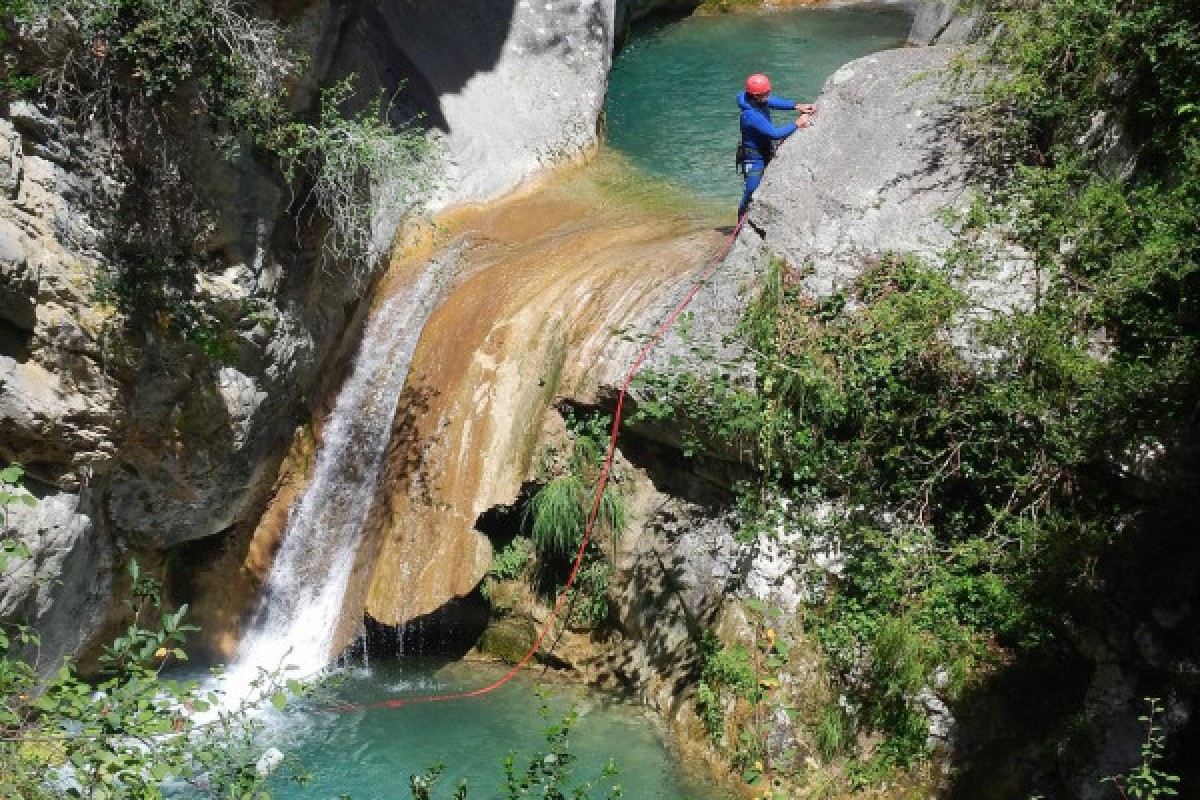Canyoning sportif - Vallée de la Roya carleva - Expérience Côte d'Azur