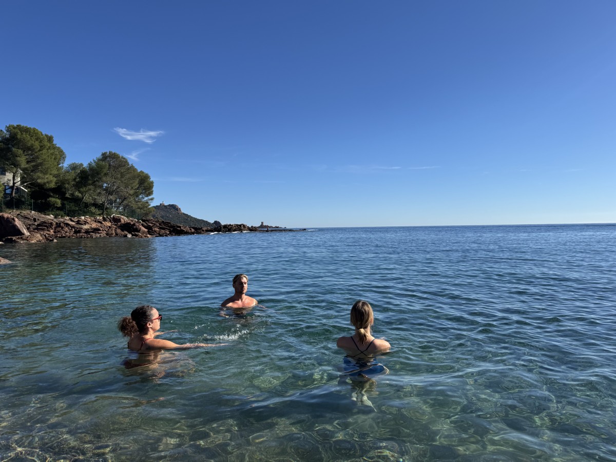 Coach sportif à Saint-Raphaël – Programme de sport personnalisé et nage en eau froide - Expérience Côte d'Azur