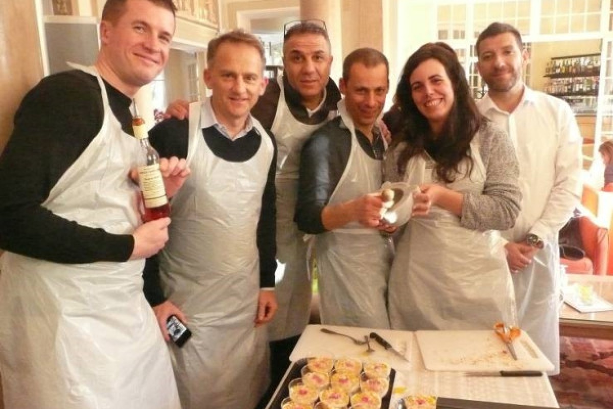 Cooking challenge : préparez un goûter aux fruits et fleurs - Expérience Côte d'Azur