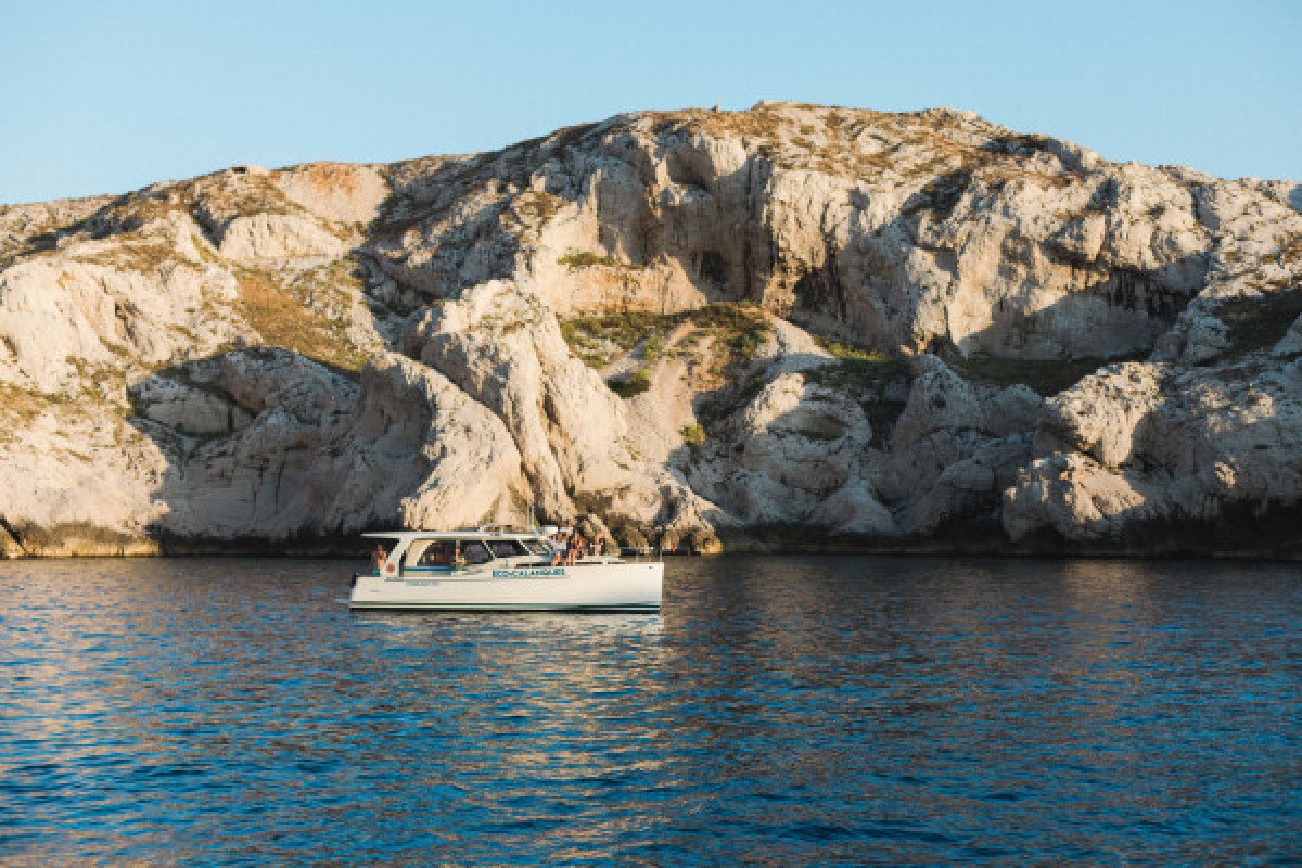 Croisière dans les calanques du Frioul -Théâtre de la Criée - Expérience Côte d'Azur