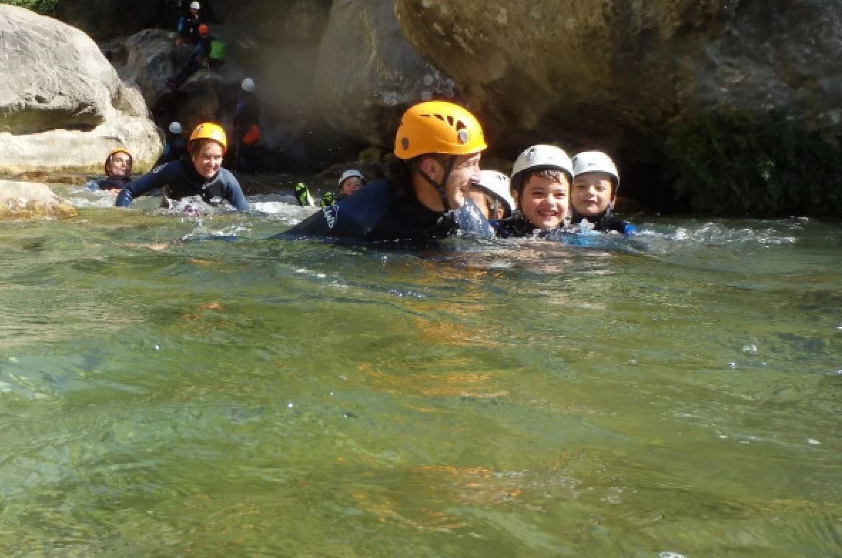 Demi-journée Canyoning  avec Rappel - Gorges du Loup - Expérience Côte d'Azur