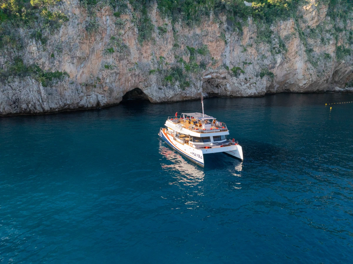 Croisière après-midi détente en catamaran au départ de Nice – Baie de Villefranche-sur-Mer & Saint-Jean-Cap-Ferrat - Expérience Côte d'Azur