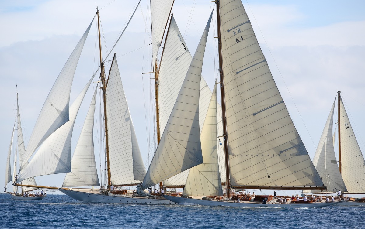 Départ Saint-Raphaël | La Journée avec Repas | Les Voiles de Saint-Tropez - Expérience Côte d'Azur