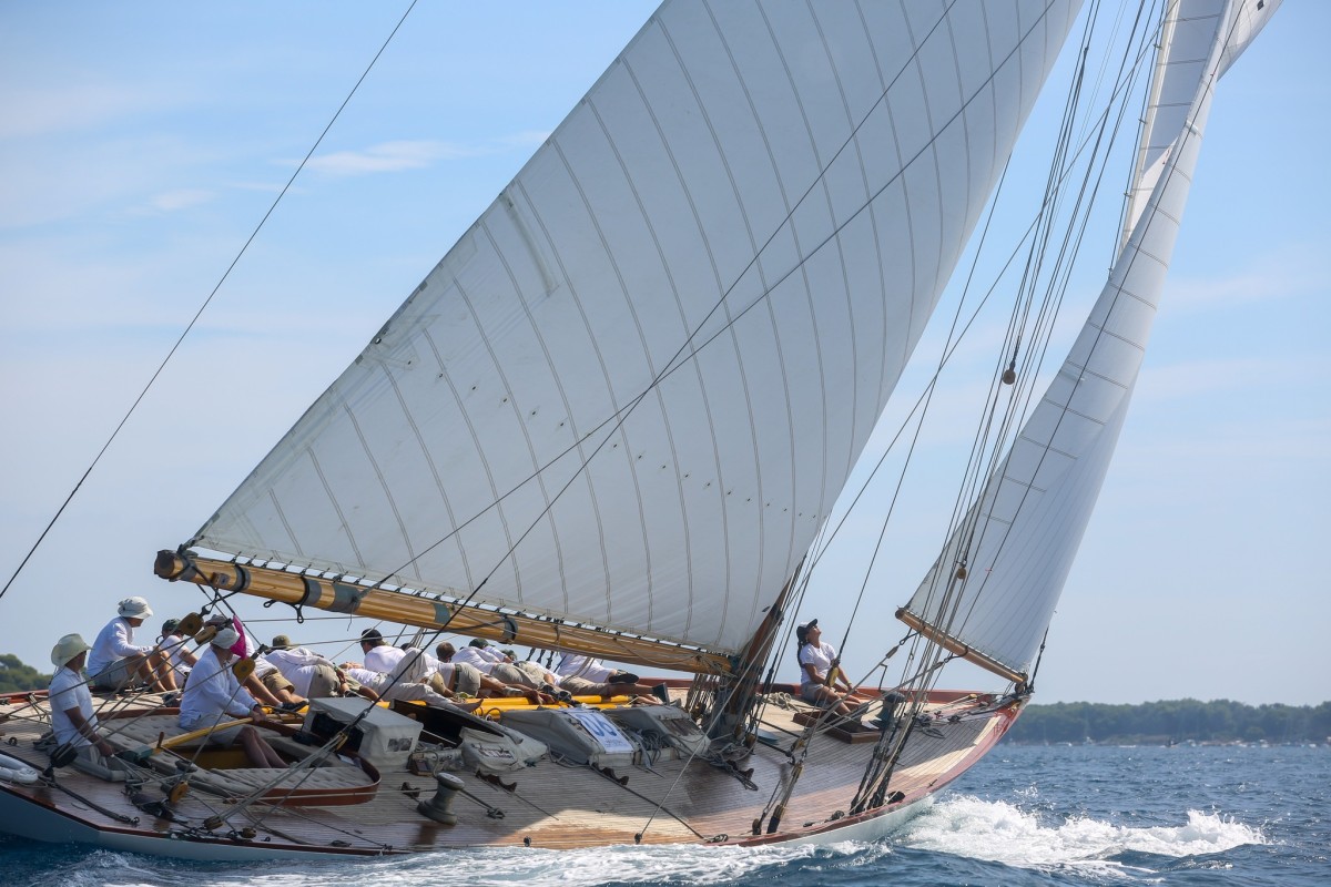 Départ Saint-Raphaël | La Journée avec Repas | Les Voiles de Saint-Tropez - Expérience Côte d'Azur