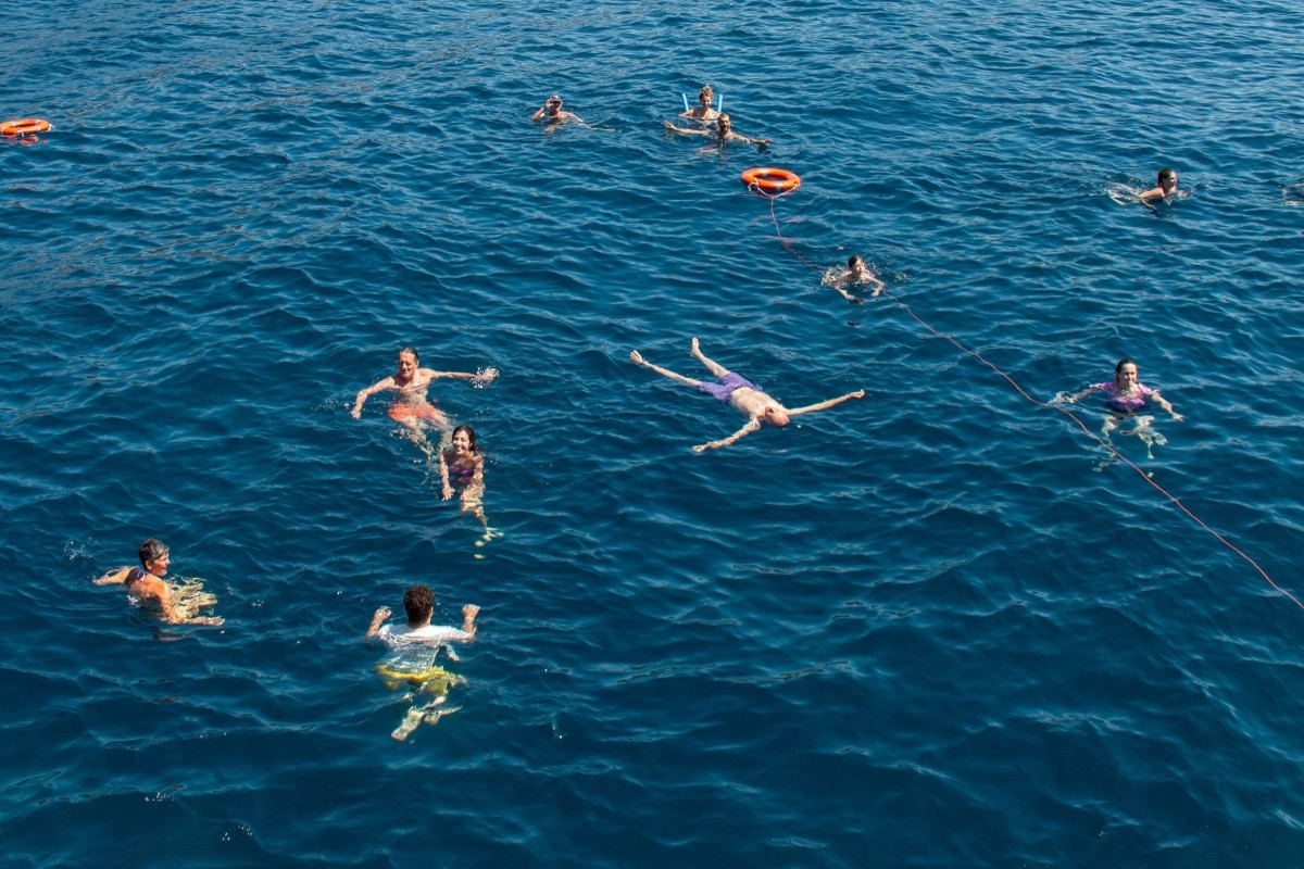 PROMO Catamaran- départ St Raphaël - Visite Guidée du Littoral - Expérience Côte d'Azur
