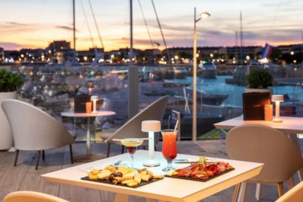 Dîner animé du Nouvel An au Casino - Saint-Raphaël - Expérience Côte d'Azur